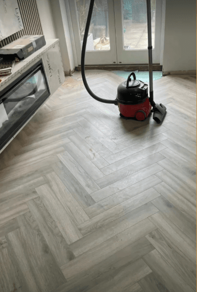 Transform your home with our elegant Light Grey Herringbone Laminate Flooring. Designed with a timeless zig-zag pattern and a realistic light oak finish, it offers a sophisticated, modern aesthetic that brightens up any room. Highly durable, easy to clean, and scratch-resistant, this flooring is an ideal choice for living areas, dining spaces, and hallways.